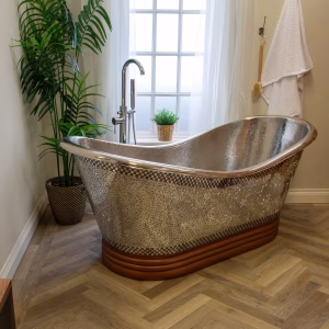Double Slipper Mirrored Mosaic Hammered Bath